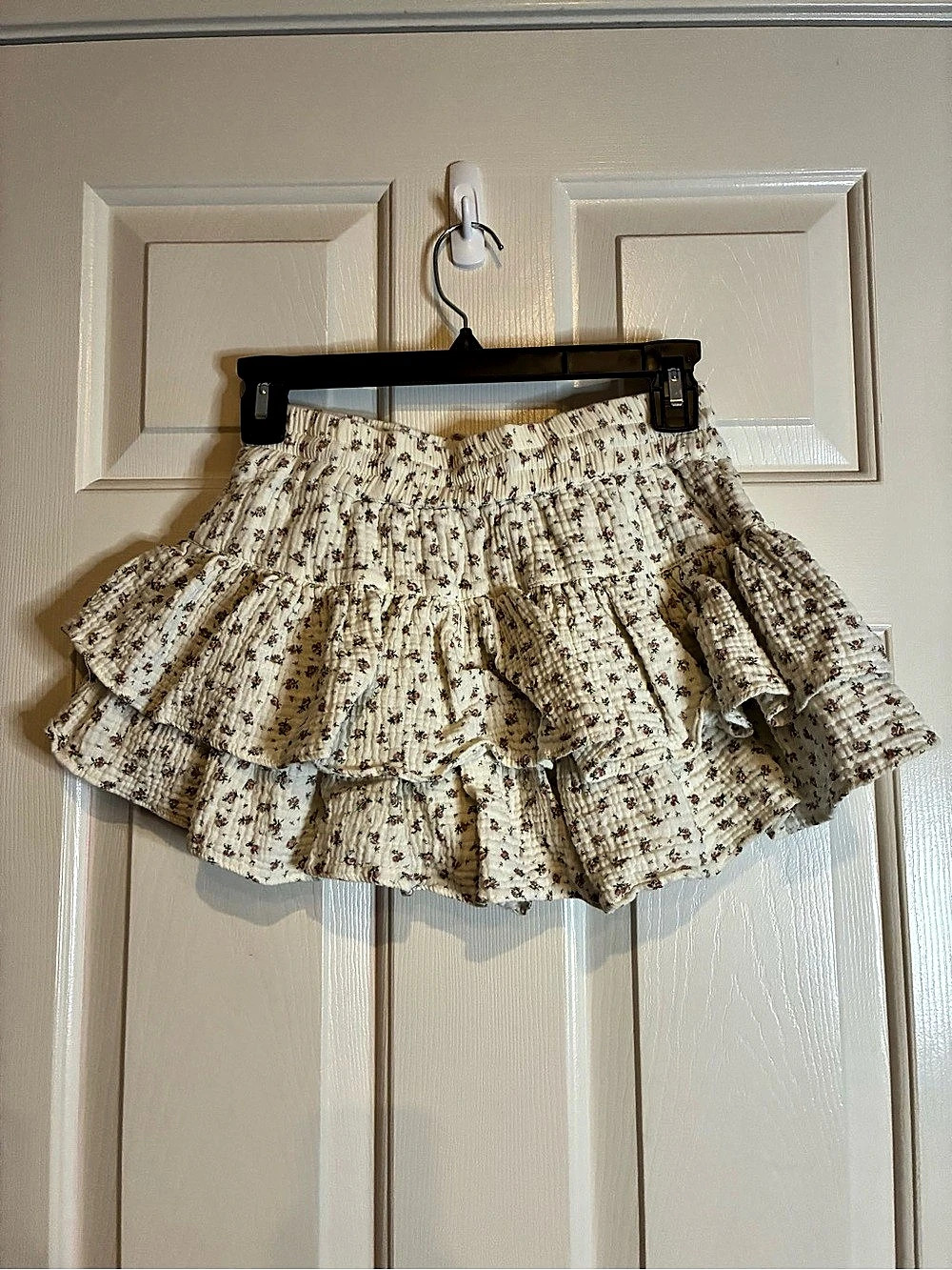 Floral Layered Mini Skort in Cream & Pink